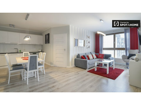 Apartamento de 2 dormitorios en alquiler en Śródmieście,… - Pisos