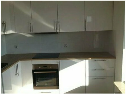 center 2 bedrooms street wojskowa near camp kosciuszko - Appartamenti