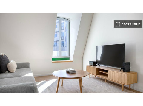 Appartamento con 1 camera da letto in affitto a Lisbona - 아파트