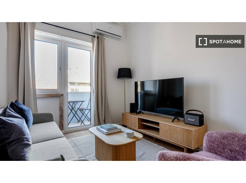Appartamento con 2 camere da letto in affitto a Lisbona - 아파트