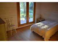 Flatio - all utilities included - White Room - Single bed - Общо жилище
