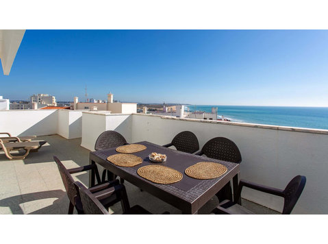 Beach View 2 BDR Apartment W/Balcony - Apartments