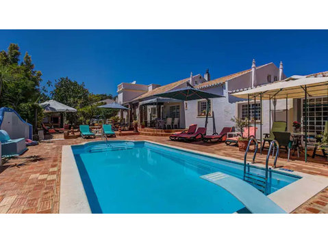Papoula Apartment in Quinta Velha - Apartments