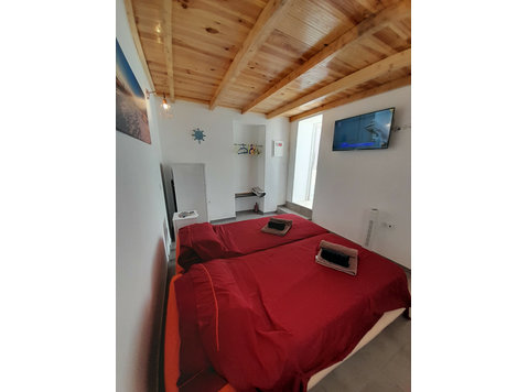 Flatio - all utilities included - Suite Ibiza with private… - Woning delen