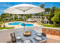 Clube Albufeira ☀ Sunny Oasis with Pool View - 出租