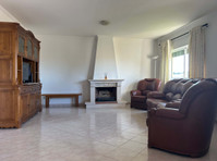 Apartment T2 with swimming pool, patio and BBQ for a big… - Lejligheder
