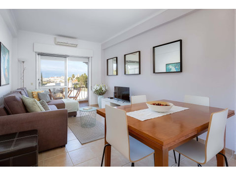 Modern Apartment in Albufeira, Algarve (Only Available from… - Apartments