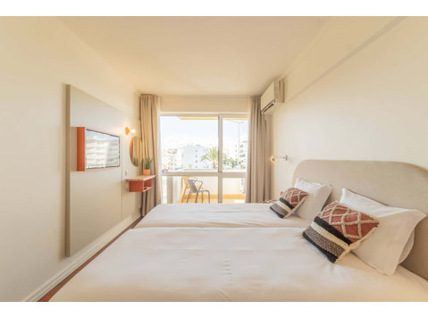 Double Standard Room in Loulé - Apartments