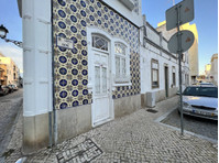 Largo Grémio, Olhão - Апартаменти