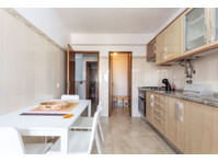 As Andorinhas| Equipped, spacious and central - For Rent