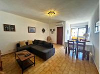 Flatio - all utilities included - Charming Apartment Steps… - 	
Uthyres