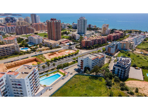 Comfort 1BDR Apartment W/Pool - Apartments