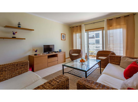 Lovesome Apartment W/ Balcony - آپارتمان ها