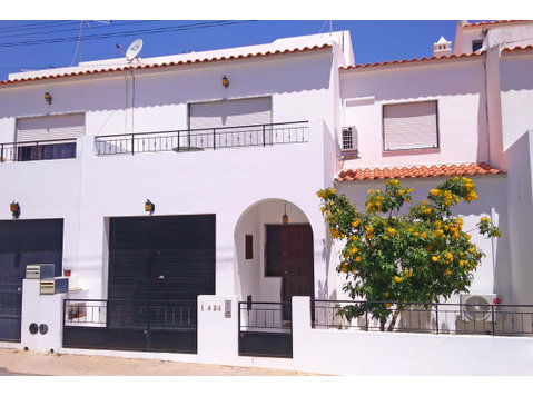 Casa CharmeTavira -Townhouse (Available only from October… - Apartments