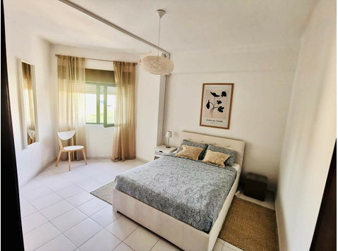 Flatio - all utilities included - Cozy  Room in T2 Apartment - Camere de inchiriat