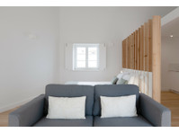 Flatio - all utilities included - Studio apartment with… - 空室あり