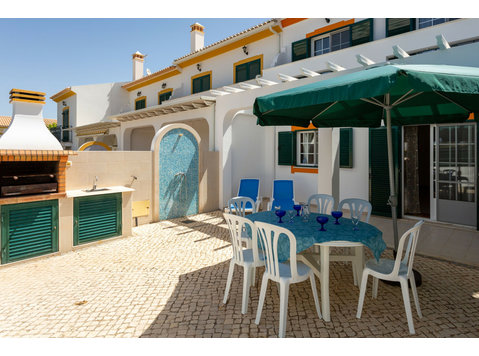 Flatio - all utilities included - Wonderful Algarvian Home… - For Rent