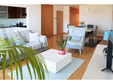 Luminous 1-Bedroom Apartment for rent in Aveiro - Pisos