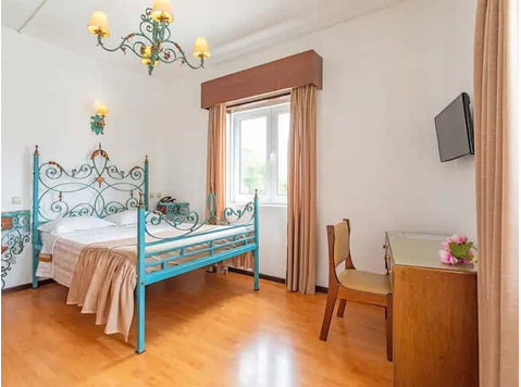 Room for rent in São João da Madeira - Room 202 - Mieszkanie