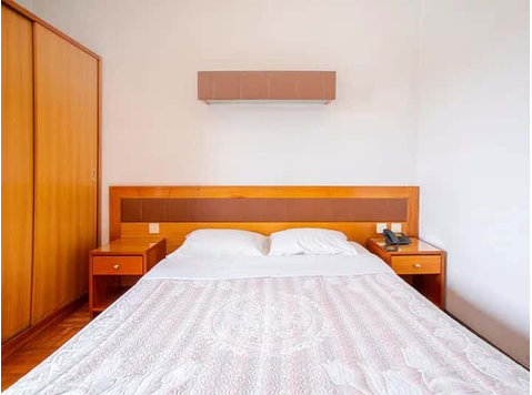 Room for rent in São João da Madeira - Room 208 - Byty