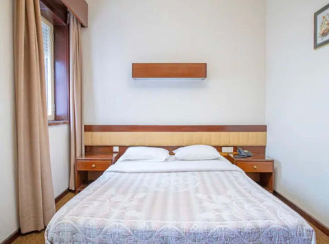 Room for rent in São João da Madeira - Room 209 - Apartmani
