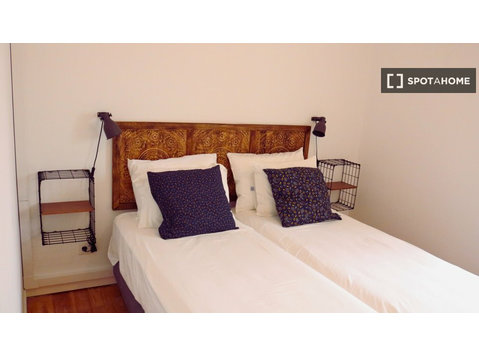 Apartamento de 2 dormitorios en alquiler en Coimbra - Pisos