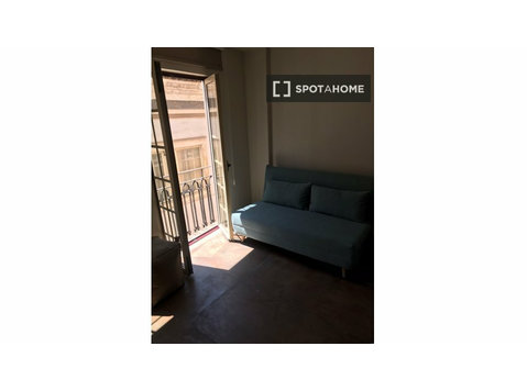 Studio apartment for rent in Coimbra - Apartemen