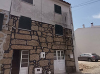 Bank Property, House in Candosa, Tábua