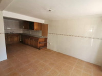 Bank Property, House in Candosa, Tábua - Maisons