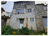 Bank Property – House in Casal de São José, Arganil - Maisons