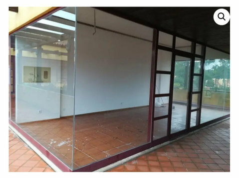 Bank Property – Miravillas Shopping Center Store - Office / Commercial
