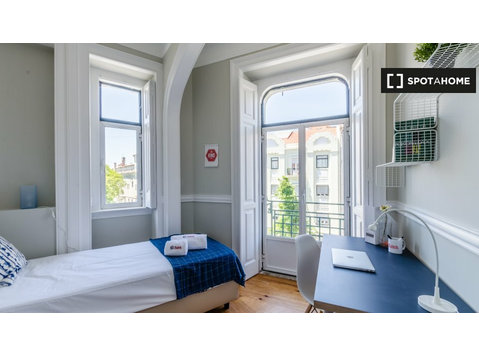 Camera in affitto in un residence con 7 camere da letto ad… - In Affitto