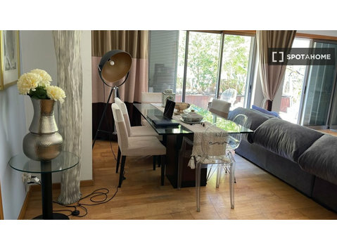 3-pokojowe mieszkanie do wynajęcia w Lizbonie - Mieszkanie