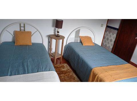 Flatio - all utilities included - Orquídea Room in a house… - Pisos compartidos