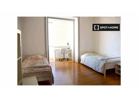 Encantadora habitación en alquiler en Avenidas Novas, Lisboa - Alquiler