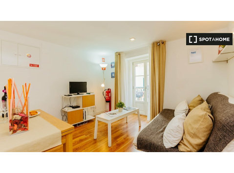 1-bedroom apartment for rent in Bairro Alto, Lisbon - Byty
