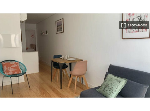1-Zimmer-Wohnung zur Miete in Bairro Alto, Lissabon - Wohnungen
