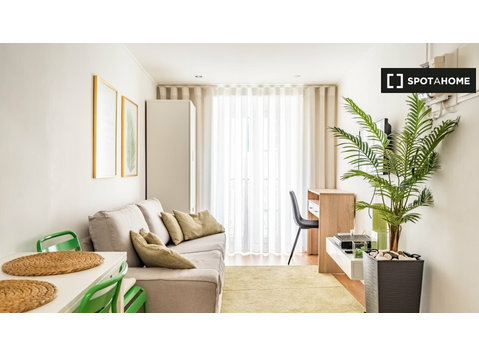 Apartamento de 1 dormitorio en alquiler en Bairro Alto,… - Pisos