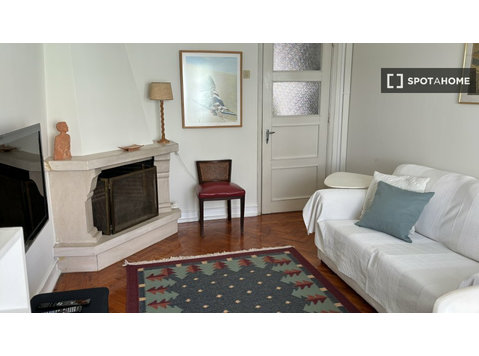 Appartamento con 1 camera da letto in affitto a Benfica,… - Appartamenti