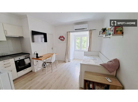 Appartement 1 chambre à louer à Cais Do Sodre, Lisbonne - Appartements