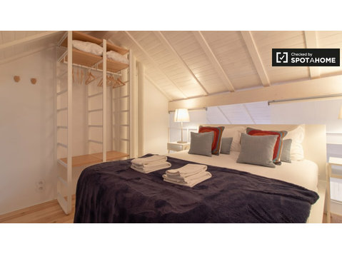 Appartamento con 1 camera da letto in affitto a Graça e São… - Appartamenti