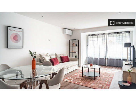 Apartamento de 1 dormitorio en alquiler en Lisboa - Pisos