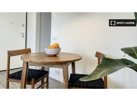 Apartamento de 1 dormitorio en alquiler en Lisboa - Pisos