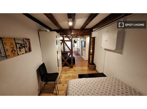 Appartamento con 1 camera da letto in affitto a Lisbona,… - Appartamenti
