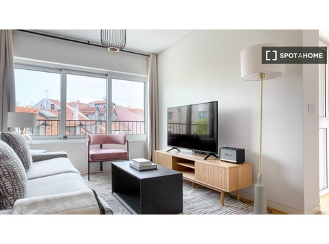 Apartamento de 1 dormitorio en alquiler en Rato, Lisboa - Pisos