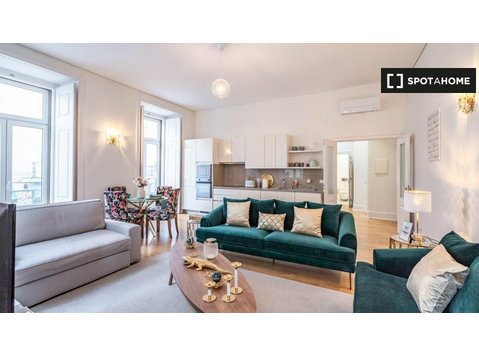 2-bedroom apartment for rent, Santa Maria Maior, Lisbon - Apartments