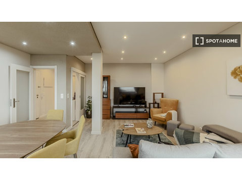 Apartamento T2 para arrendamento em Almada, Lisboa - Apartamentos