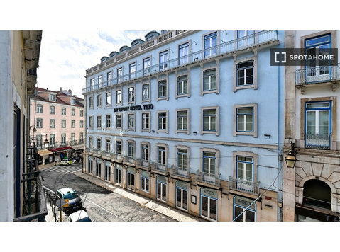 Apartamento T2 para arrendar na Baixa De Lisboa, Lisboa - Apartamentos
