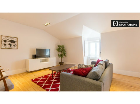 2 odalı kiralık daire in Cais do Sodré, Lizbon - Apartman Daireleri
