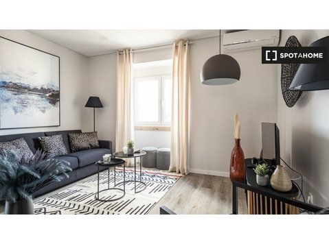 Apartamento de 2 dormitorios en alquiler en Campo De… - Pisos